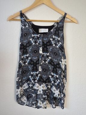 *Petite Friendly* A.L.C. 100% Silk Printed Top - Size S/P (Flawed Strap - Read)